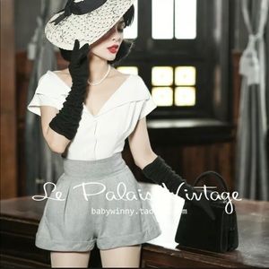 Le Palais Vintage Gray Wool Blend Wide Waistband Pleated Shorts Size XS